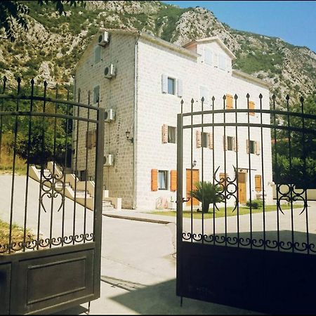 Villa San Marco Kotor Bagian luar foto